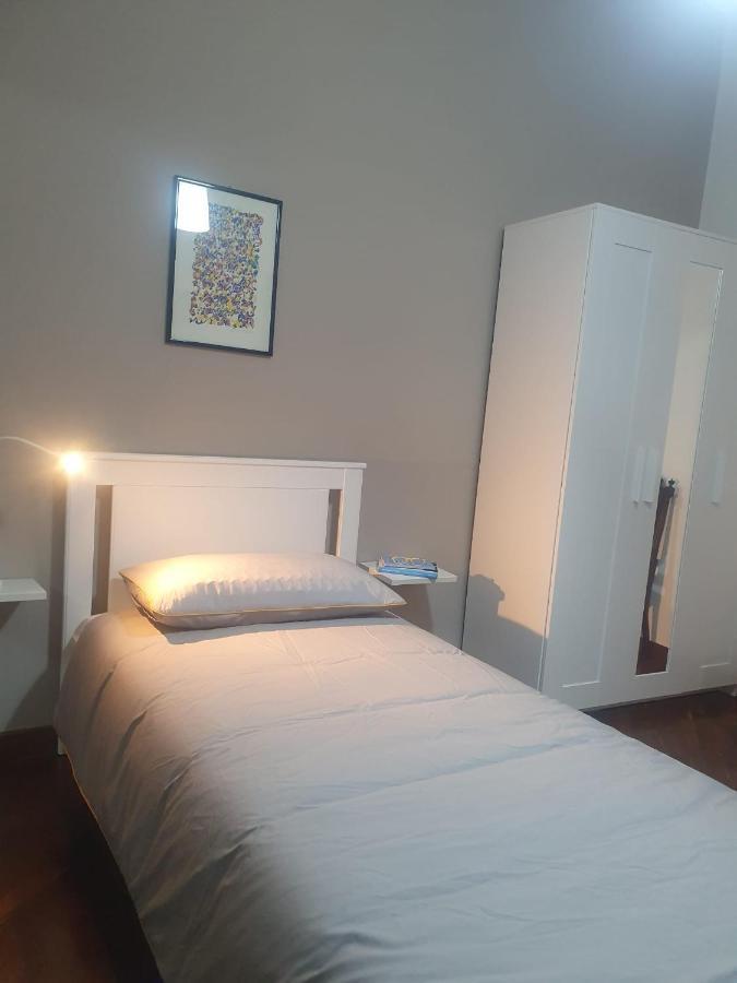 Ospitalita Il Noce Bed & Breakfast Brusciano Bagian luar foto